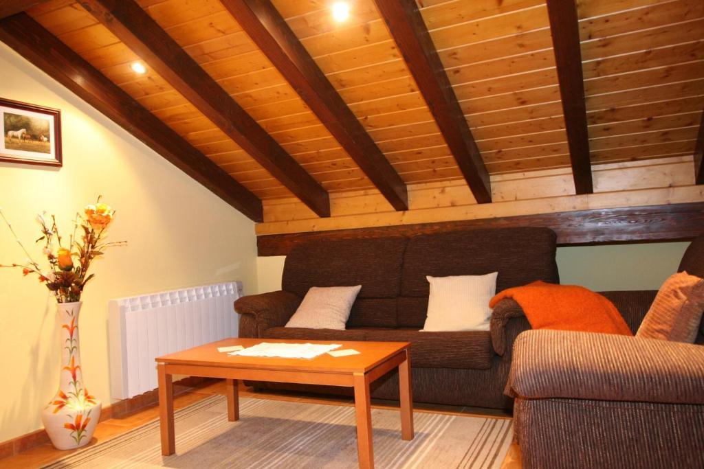 Apartamentos Toraya Hoz de Anero 객실 사진