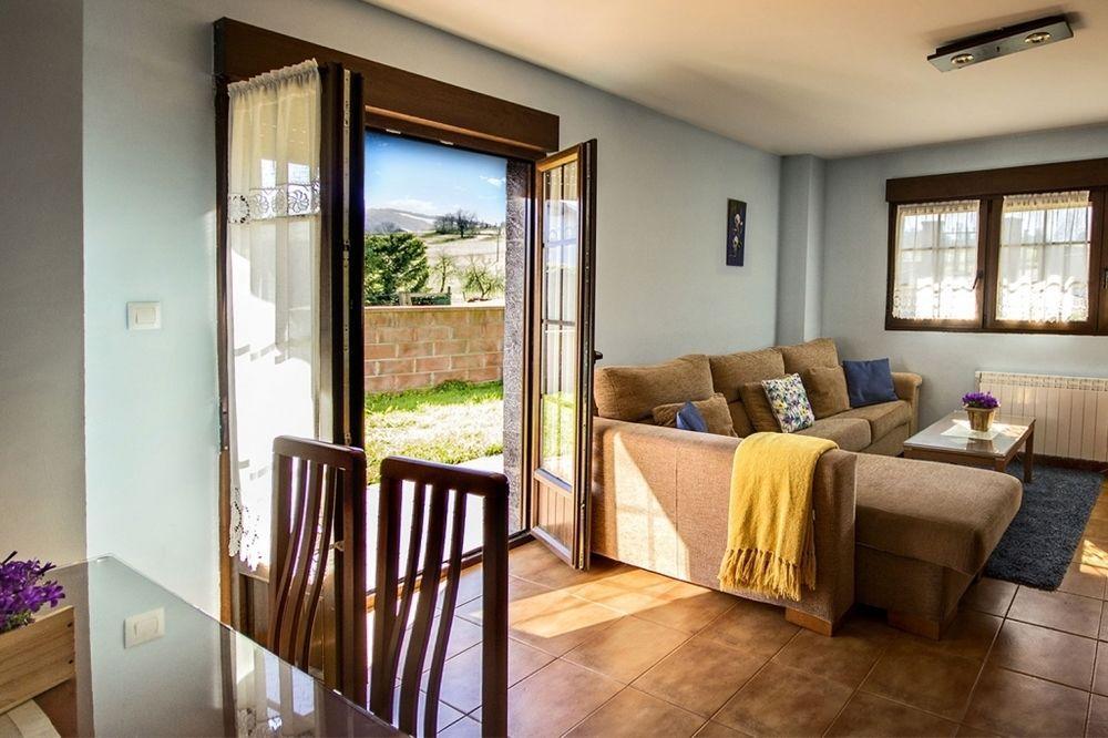 Apartamentos Toraya Hoz de Anero 외부 사진